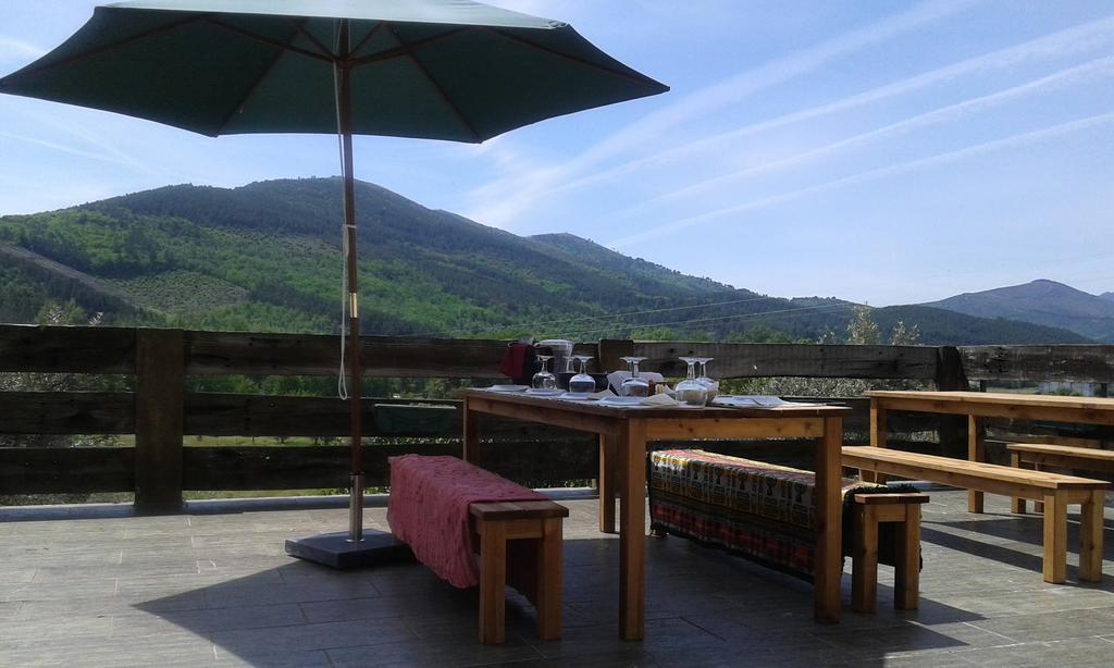 Soadro Do Zezere Hotel Valhelhas Esterno foto